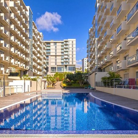 Blue Sky Apartment With Pool By Hr Madeira フンシャル エクステリア 写真